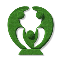 Композиция  из искусственной травы "Семья"